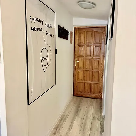 Апартаменти Monte Poddasze I Ciasna Ale Wanna I 5 Minut Plaza Сопот