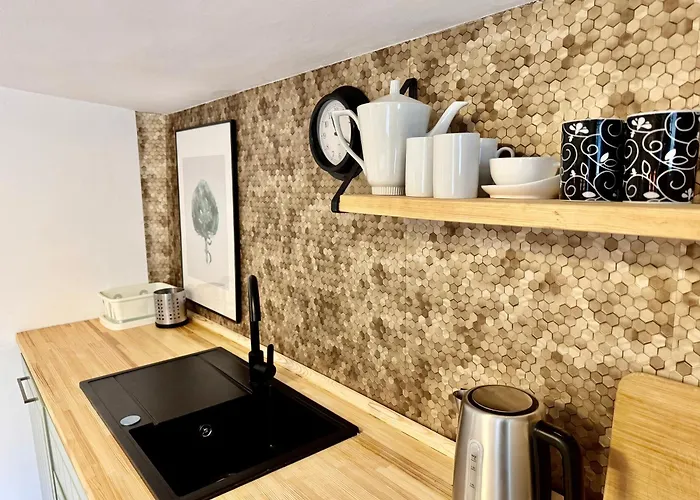 Monte Poddasze I Ciasna Ale Wanna I 5 Minut Plaza Сопот